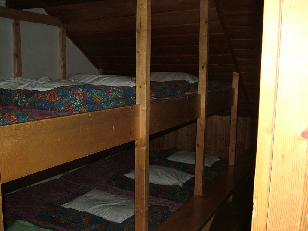 Der hintere Teil des Bettenlagers, in dem wir die Nacht verbringen werden.
