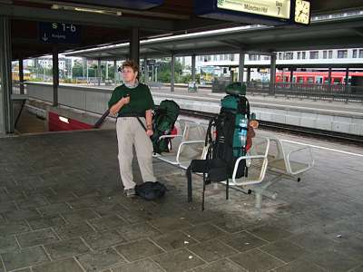 München Ostbahnhof. Wir warten auf den Zug Garda.