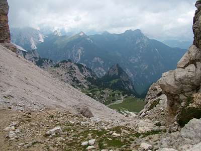 Geschafft. Ein letzter Blick zur&uuml;ck zum Mitteralplsee.
