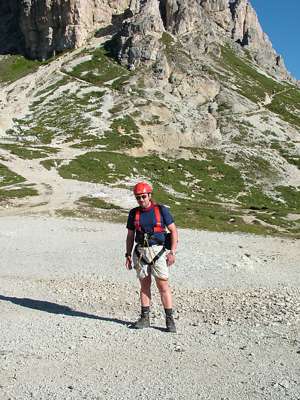 Auch ich habe die Montur angelegt. Berge, wir kommen!