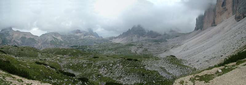 Kurz vor dem Sattel Forc. de l' Col de Mezo - ein letzter Blick nach Osten.