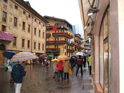 Der Blick zur&uuml;ck in die Corso Italia.