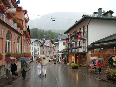 Am Ende der Corso Italia.
