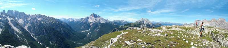 Der Ausblick vom Monte Piana in westlicher und nördlicher Richtung ist grandios.