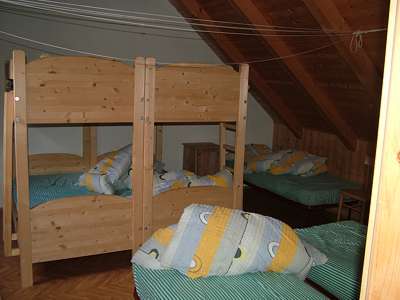 Blick in ein weiteres Zimmer auf unserer Etage.