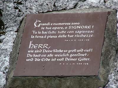 Es ist wieder der Psalm, der schon auf der Plätzwiese am Dürrenstein an dem Kirchlein stand.