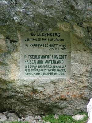 Was uns wundert, wir haben 2004 - da fehlen wohl noch 12 Jahre.