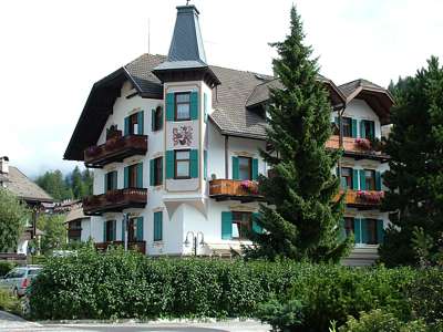 Sch&ouml;n.