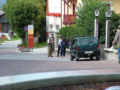 Auch hier sorgen Politessen f&uuml;r Ordnung im Verkehr.