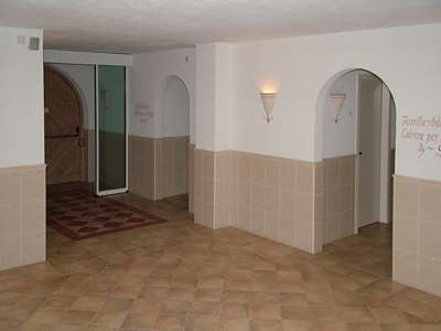Auf der "M&auml;nnerseite" gibt es weitere Familienb&auml;der.