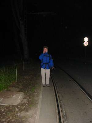 Wandern wie auf Schienen - die letzte Bahn f&auml;hrt wohl um neun.
