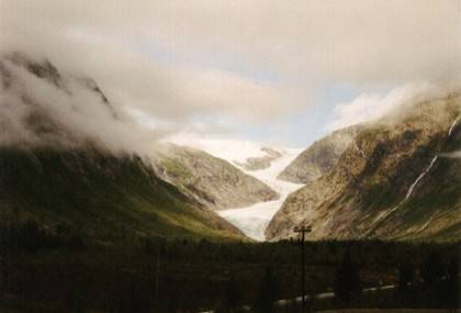 Der erste Blick auf den Nigardsbreen, es ist beeindruckend, auf dieses Eis wollen wir klettern.