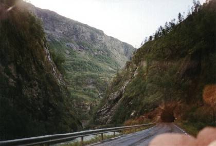 Der Tunnel bei Hus&oslash;y.