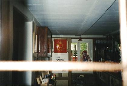 Das Innere eines alten Landwarenhauses. Auch damals war es schon Poststation.