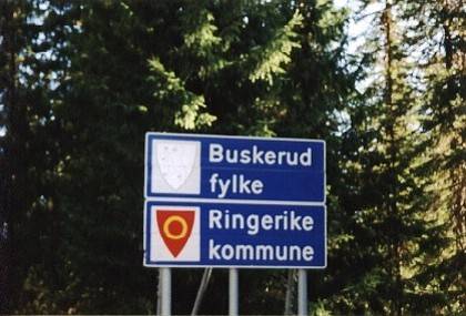 Wir wechseln von der Provinz Oppland in die Provinz Buskerud Fylke.