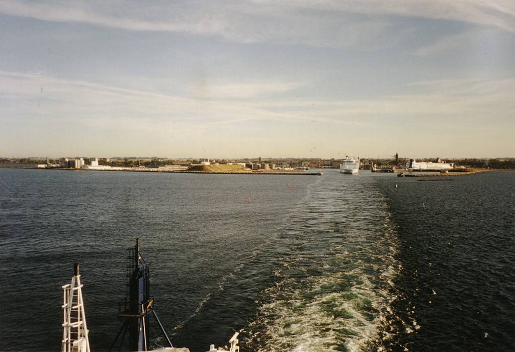 Auch das Schiff der TT-Line ist nun auf Kurs und folgt uns.