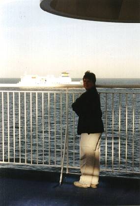 Das Schiff von TT-Line ist heute schnell und hat schon m&auml;chtig aufgeholt.
