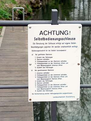 Die Bedienungsanleitung f&uuml;r die Schleuse.