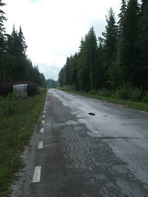 Immer der Stra&szlig;e nach.