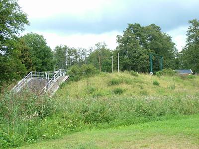 Von der Schleuse sieht man nur das untere Tor.